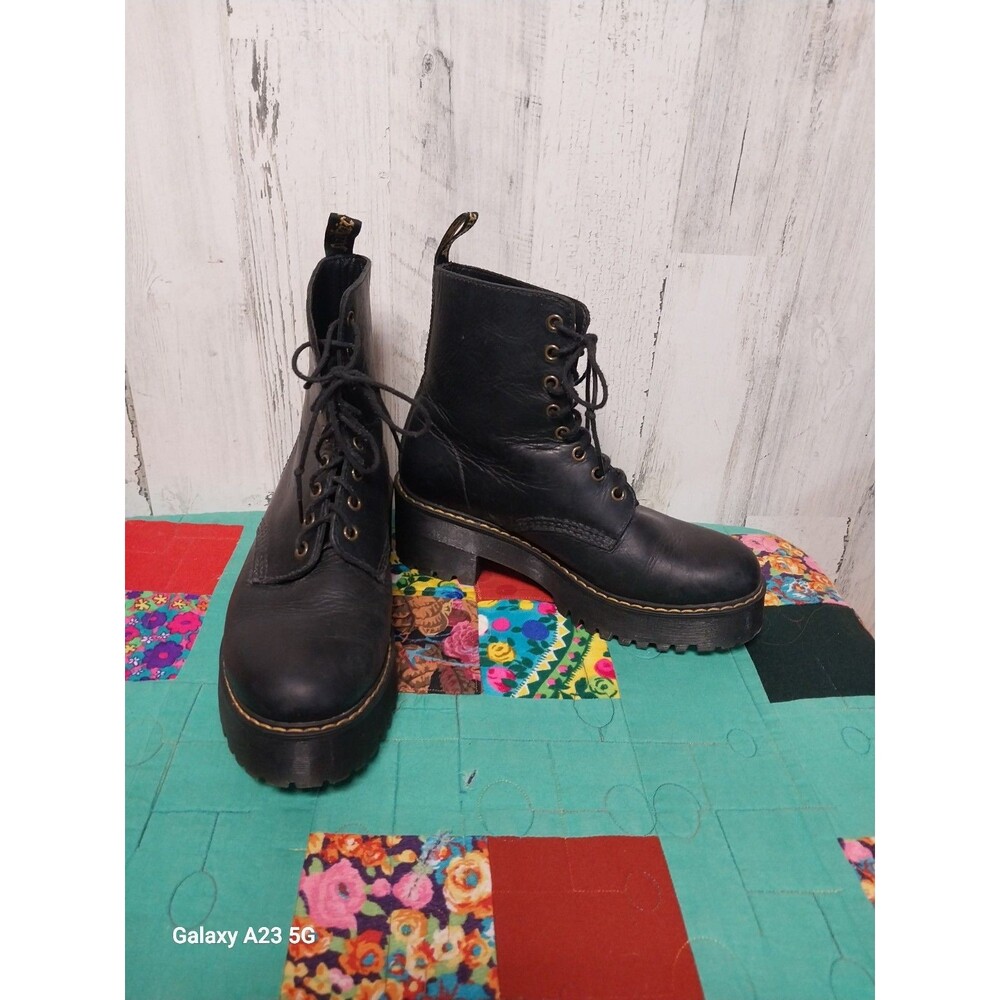 Dr. Martens Doc Shriver Hi Women’s Black Leather Lace Up Platform Boots Size 9